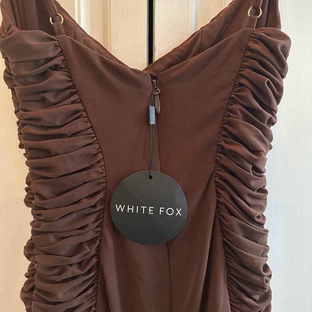 White fox Brown dress - Picture 3 of 4
